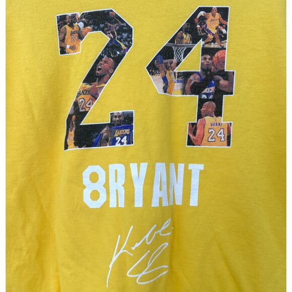 Kobe Bryant Lakers 24 8RYANT Women's L VINTAGE Gildan Cotton Short Sleeve Tee - Picture 2 of 5